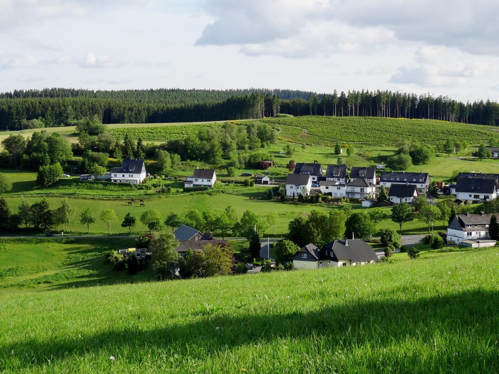 Romantik Ferienhaus 1854 Elpe Bilik gambar