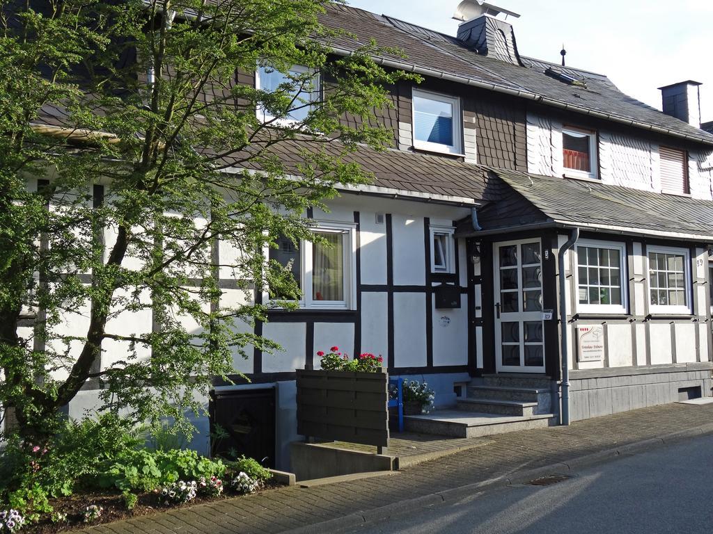 Romantik Ferienhaus 1854 Elpe Bilik gambar