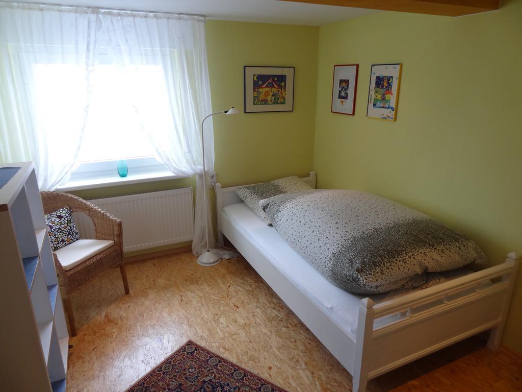 Romantik Ferienhaus 1854 Elpe Bilik gambar